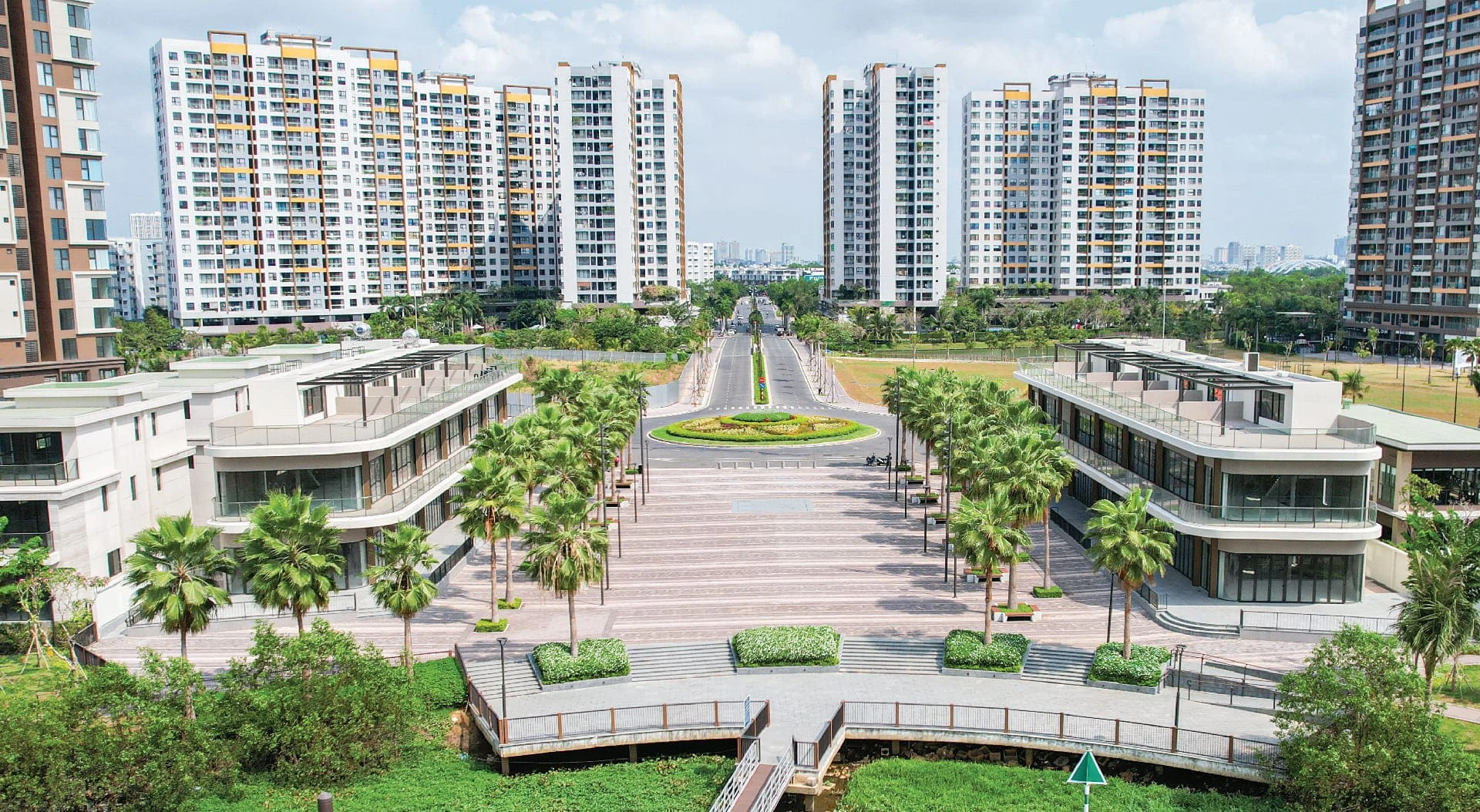 mizuki park tien ich canh quan quang truong marina 02 namlong